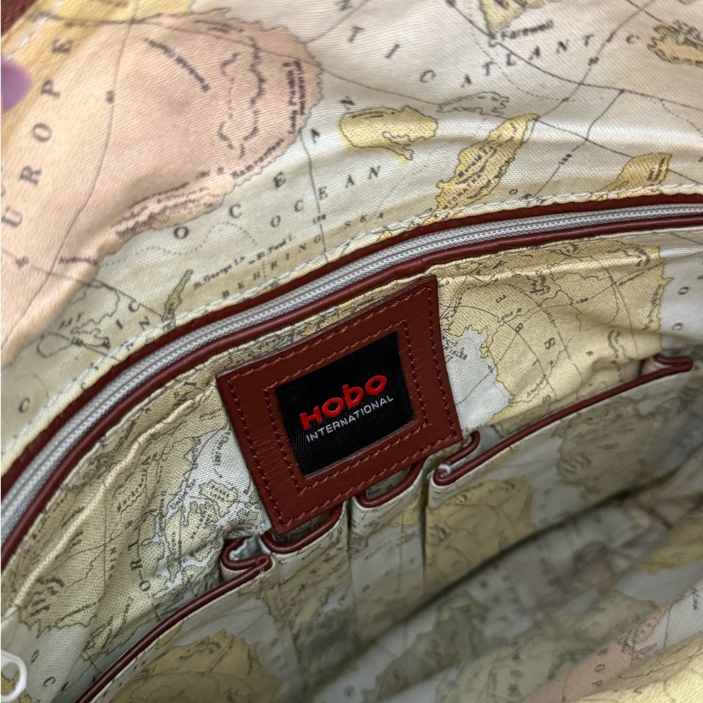 HOBO vintage mahogany Crossbody Bag with rare map lining - Picture 9 of 10